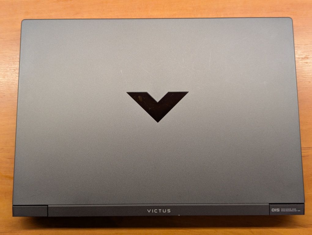 HP Victus, 15,6" ips 144 Hz,  i7-13700H, 16 RAM, 1 Tb, RTX 3050 (6 gb)