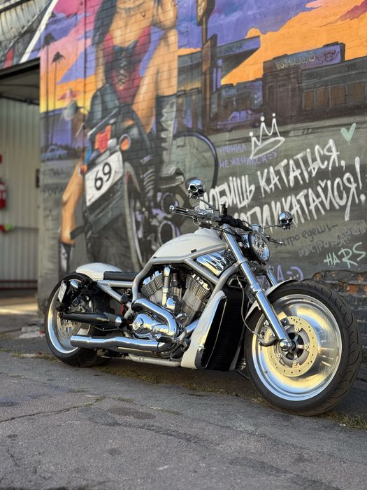 Harley-Davidson V-Rod VRSCA 2002