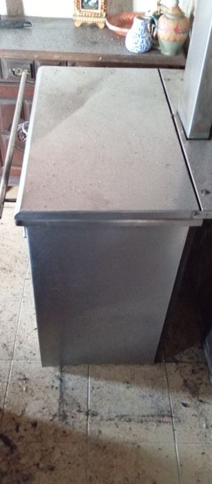 Fogão de lenha usado