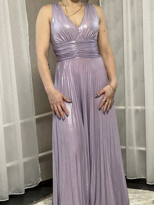 Сукня вечірня можна на випускний