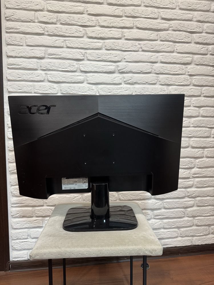 Монитор Acer 27" KA272