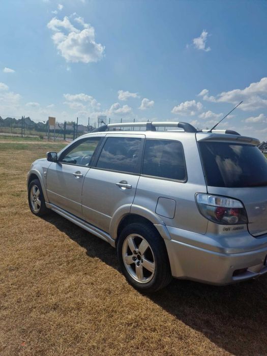 Mitsubishi Outlander 2.4 160km Benzyna - gaz  4x4 – 2006 r.