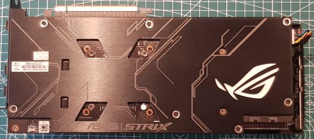 ASUS ROG Strix RX 5600 XT Graphics Card64284477804162121