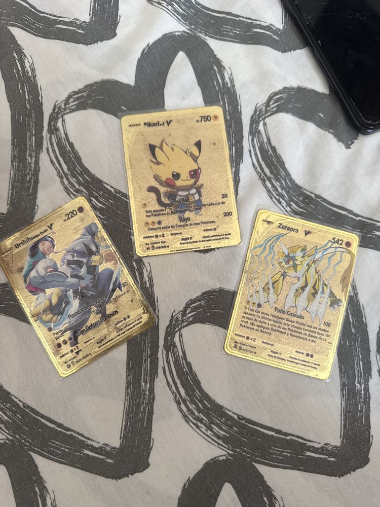 Carta em metal do pokemon