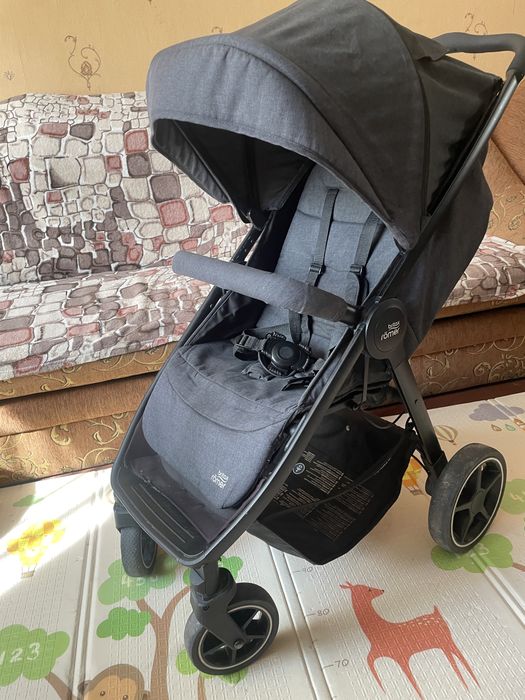 Коляска прогулочная Britax romer