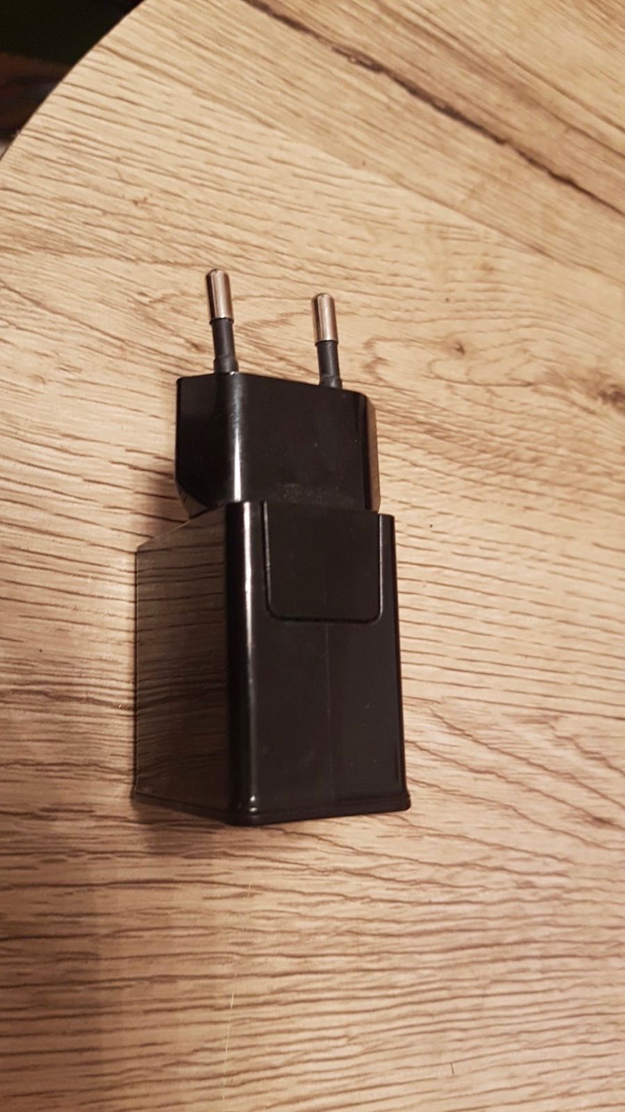 Oryginalna ładowarka SAMSUNG 5V 2A czarna