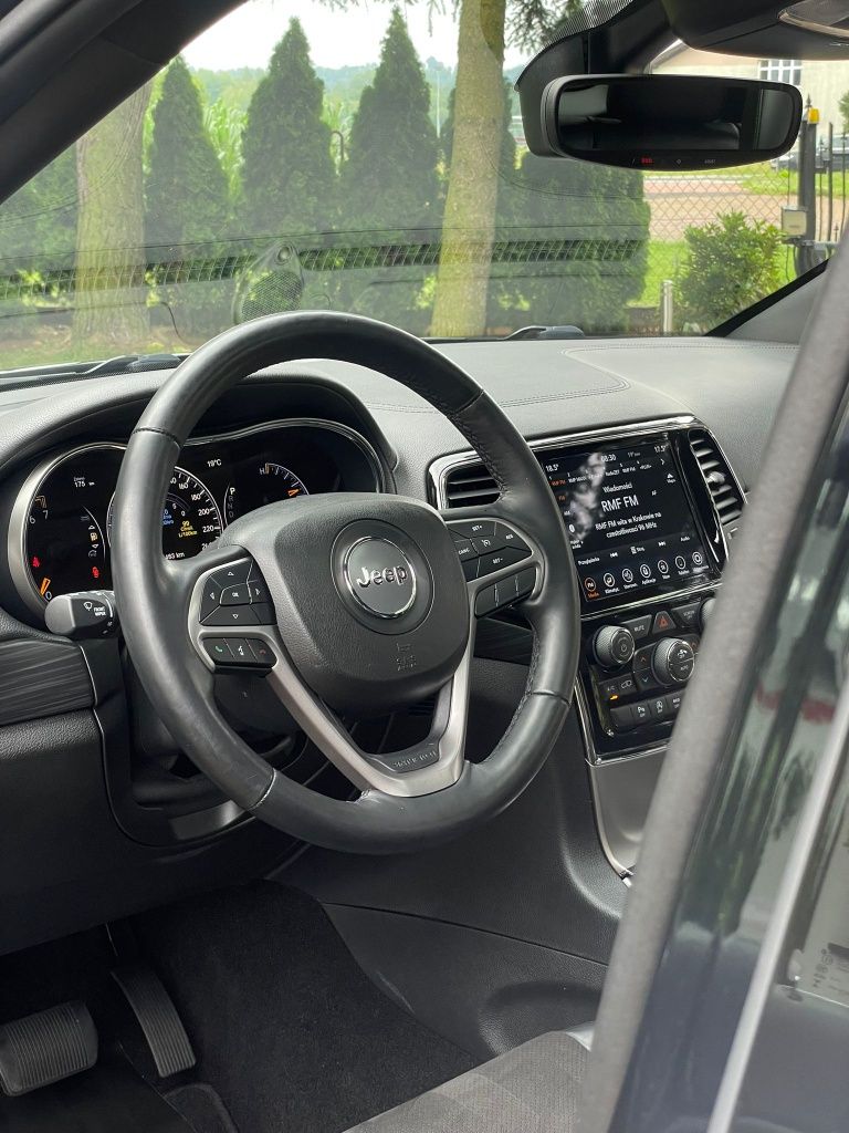 Sprzedam Jeepa Grand Cherokee WK2