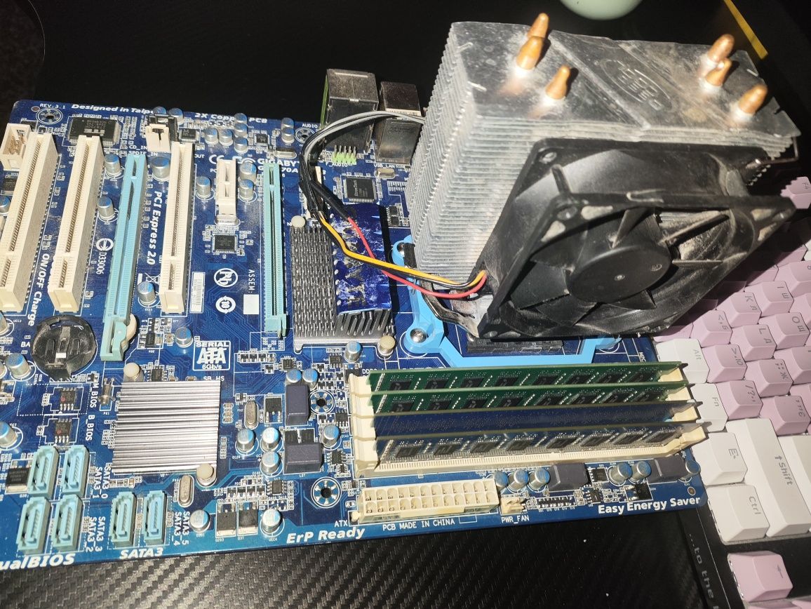 Комплект: AMD FX-8150 + 24 ГБ DDR3 + Gigabyte GA-870A-USB3 | (торг)