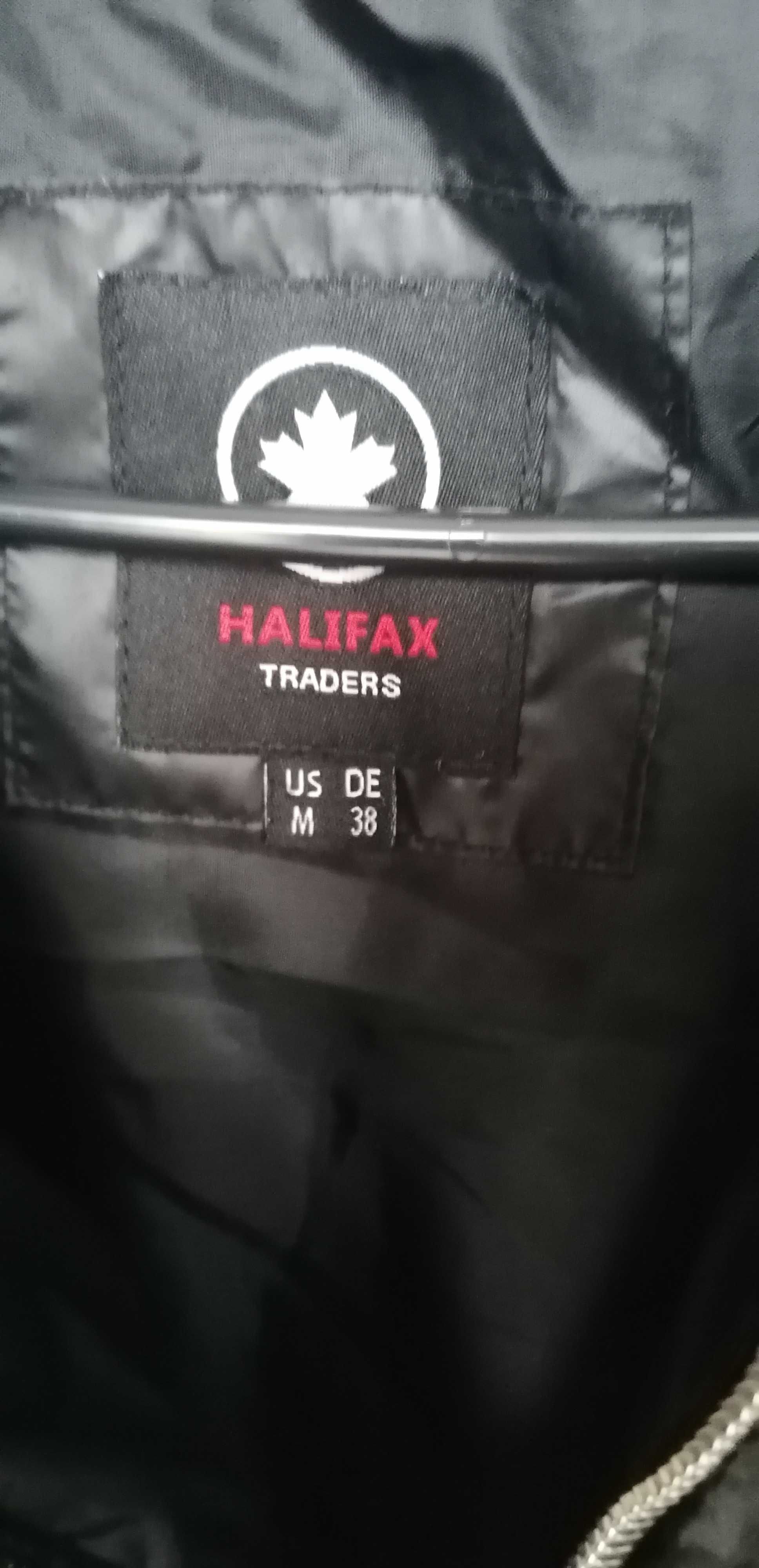 Czarny płaszcz zimowy Halifax Trader M