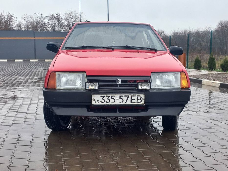 Продам ваз 2109 в хорошем состоянии.