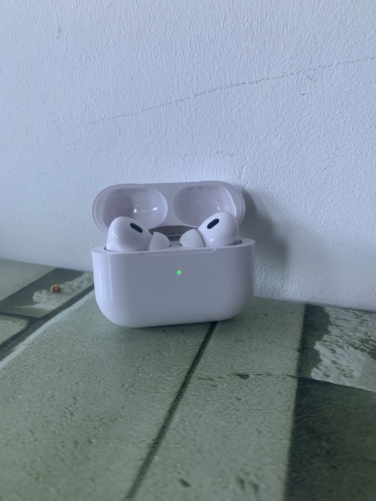 AirPods Pro 2.ª Geração - Branco