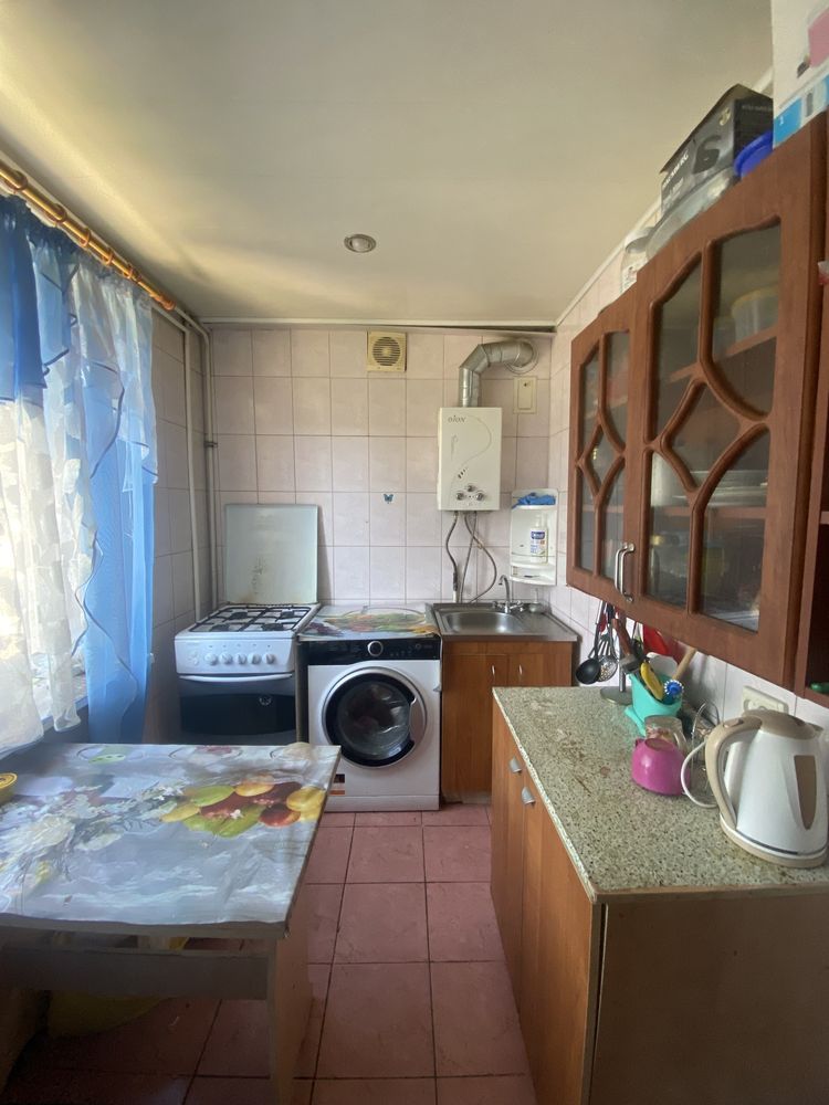 Продам 2к квартиру тихий  Центр