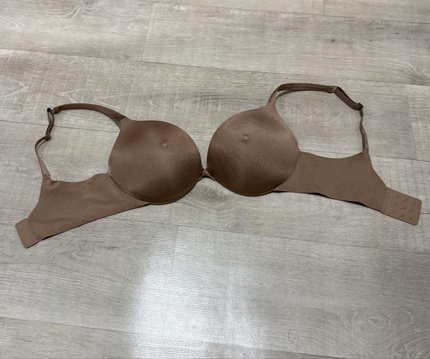 Трендовий бюстгальтер пуш-ап SKIMS Ultimate Teardrop Bra