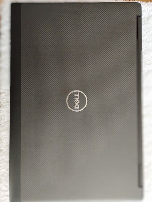 Dell Precision 7530 UHD i7-8850H/16gb DDR4/SSD 256gb/NVidia P2000