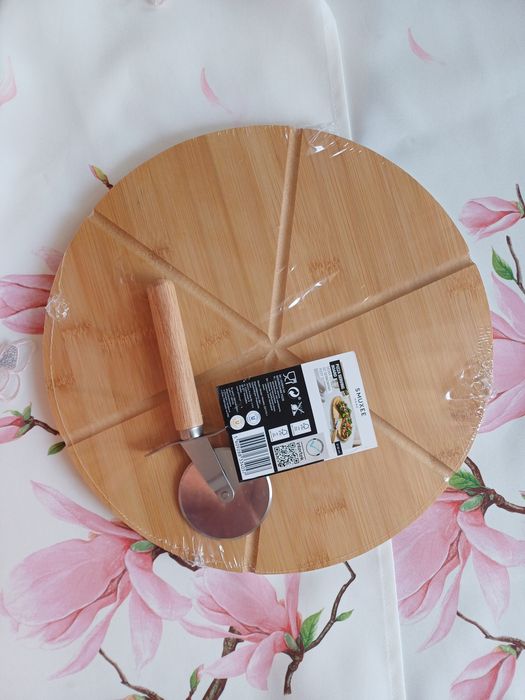 Deska do serwowania pizzy