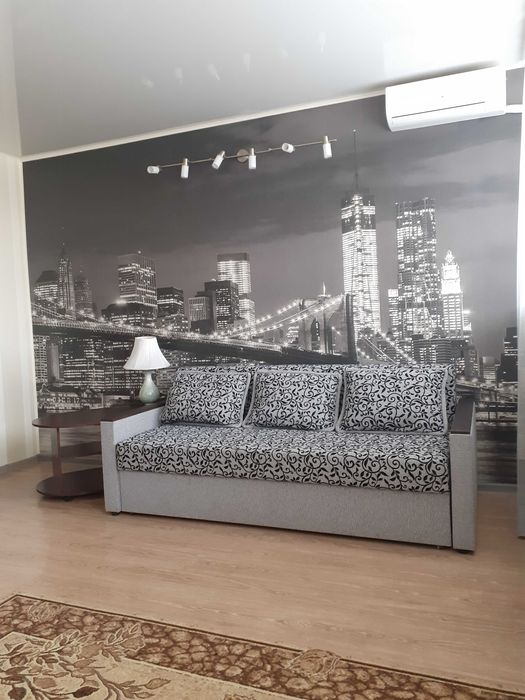 Сдам посуточно ЦЕНТР квартира м. Центр. рынок, ЖД вокзал