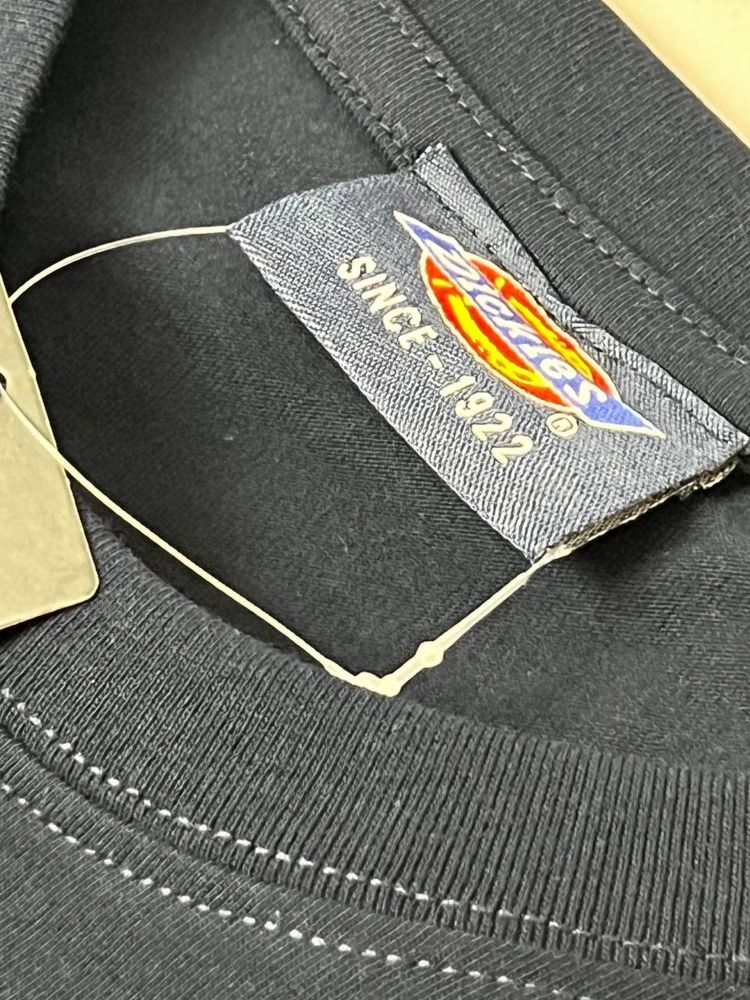 Dickies футболка