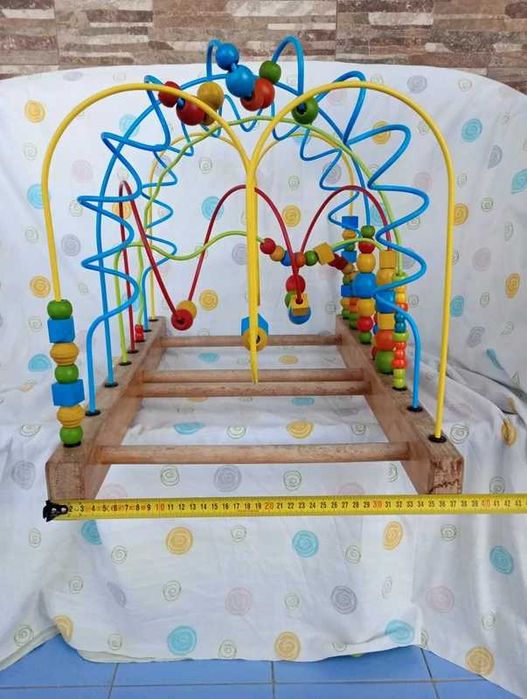 Labirinto / montanha-russa de contas enorme / gigante / grande