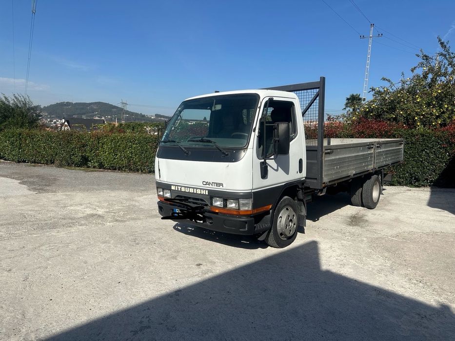 Mitsubishi Canter 2.8