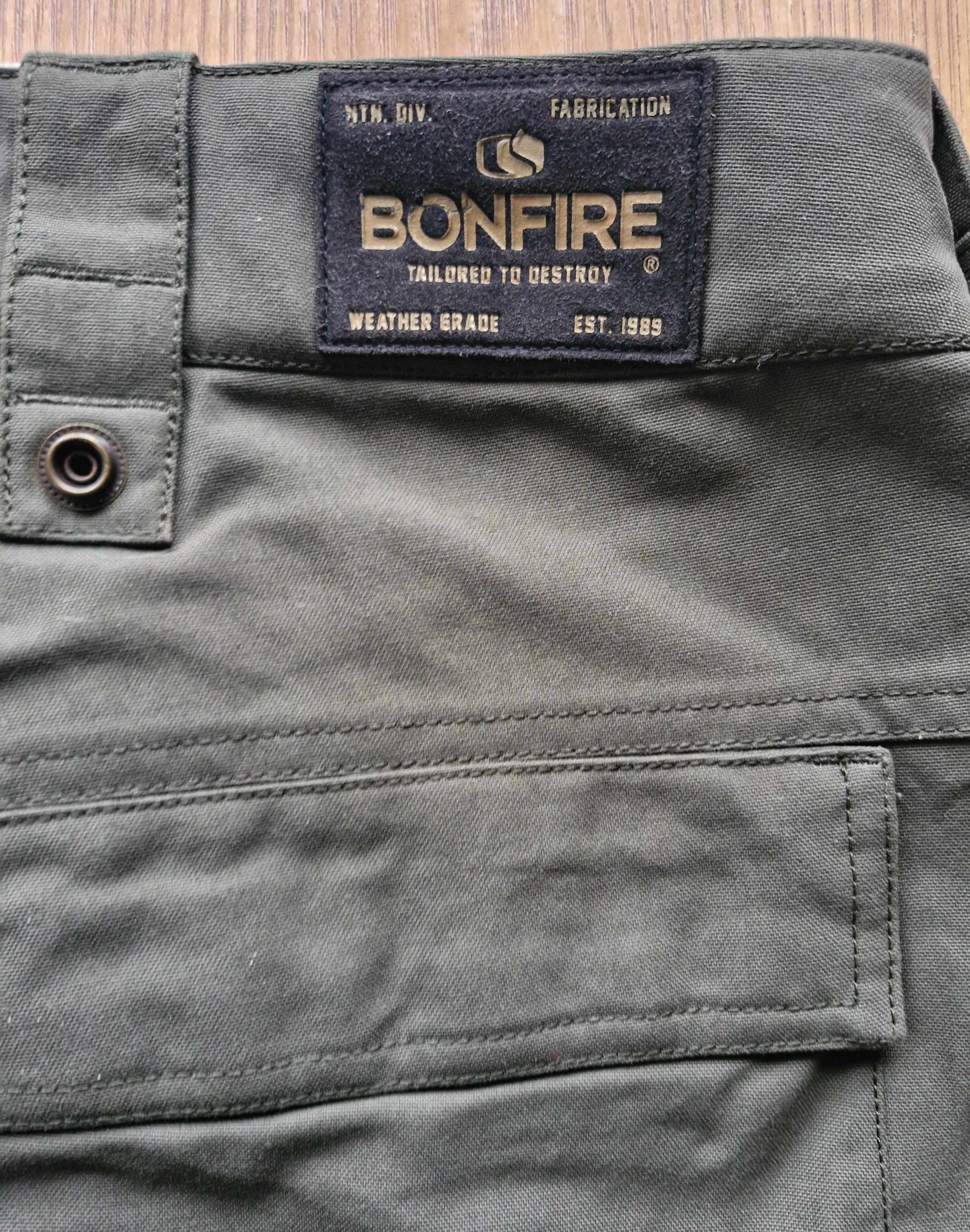 Spodnie snowboardowe Bonfire Brigade Team męskie zimowe jak nowe