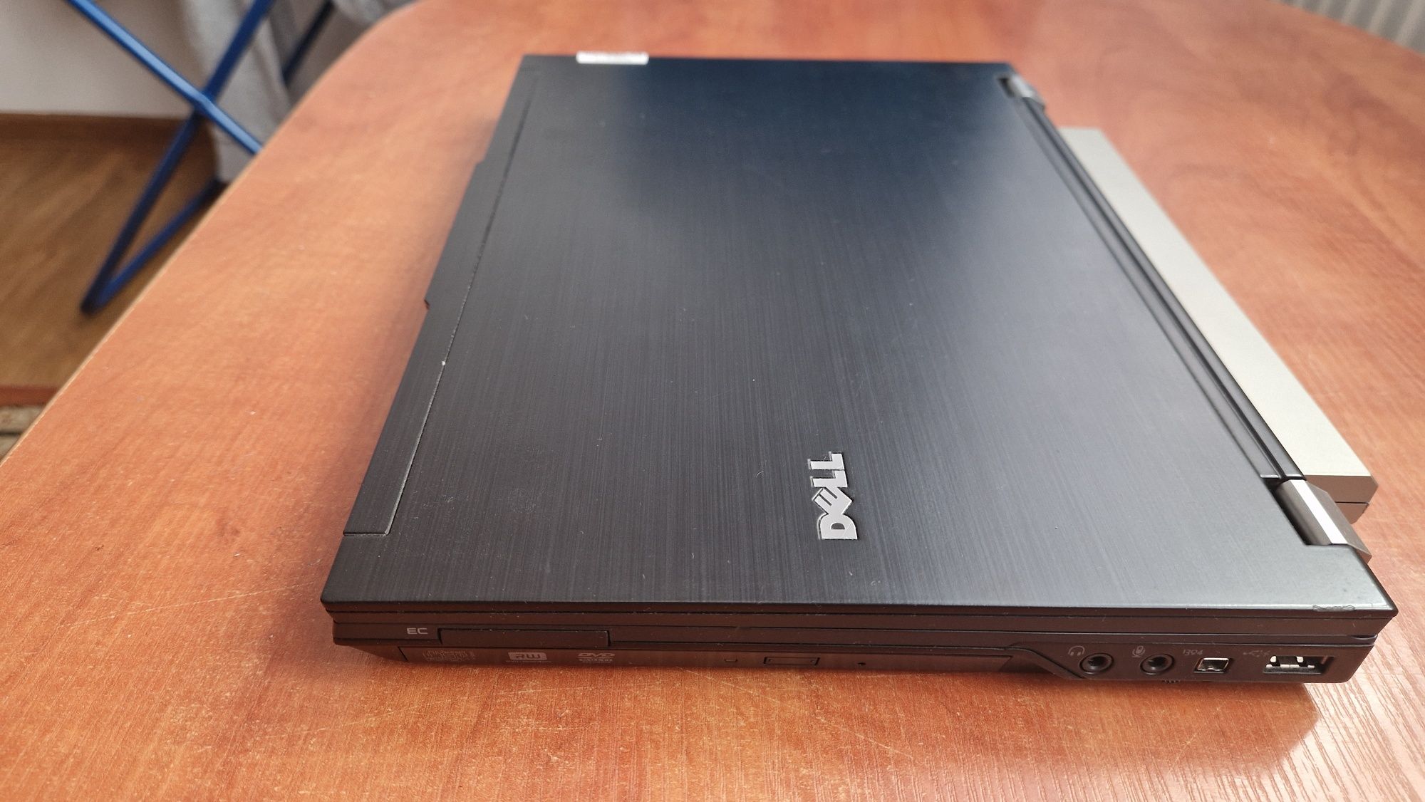 Laptop Dell latitude e4300