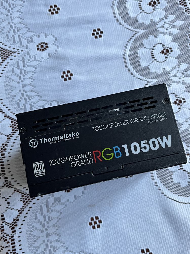 Блок живлення Thermaltake Toughpower  1050W