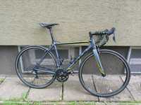 Rower szosowy Fuji Roubaix 1.5 54cm Tiagra Dt Swiss 8,5kg