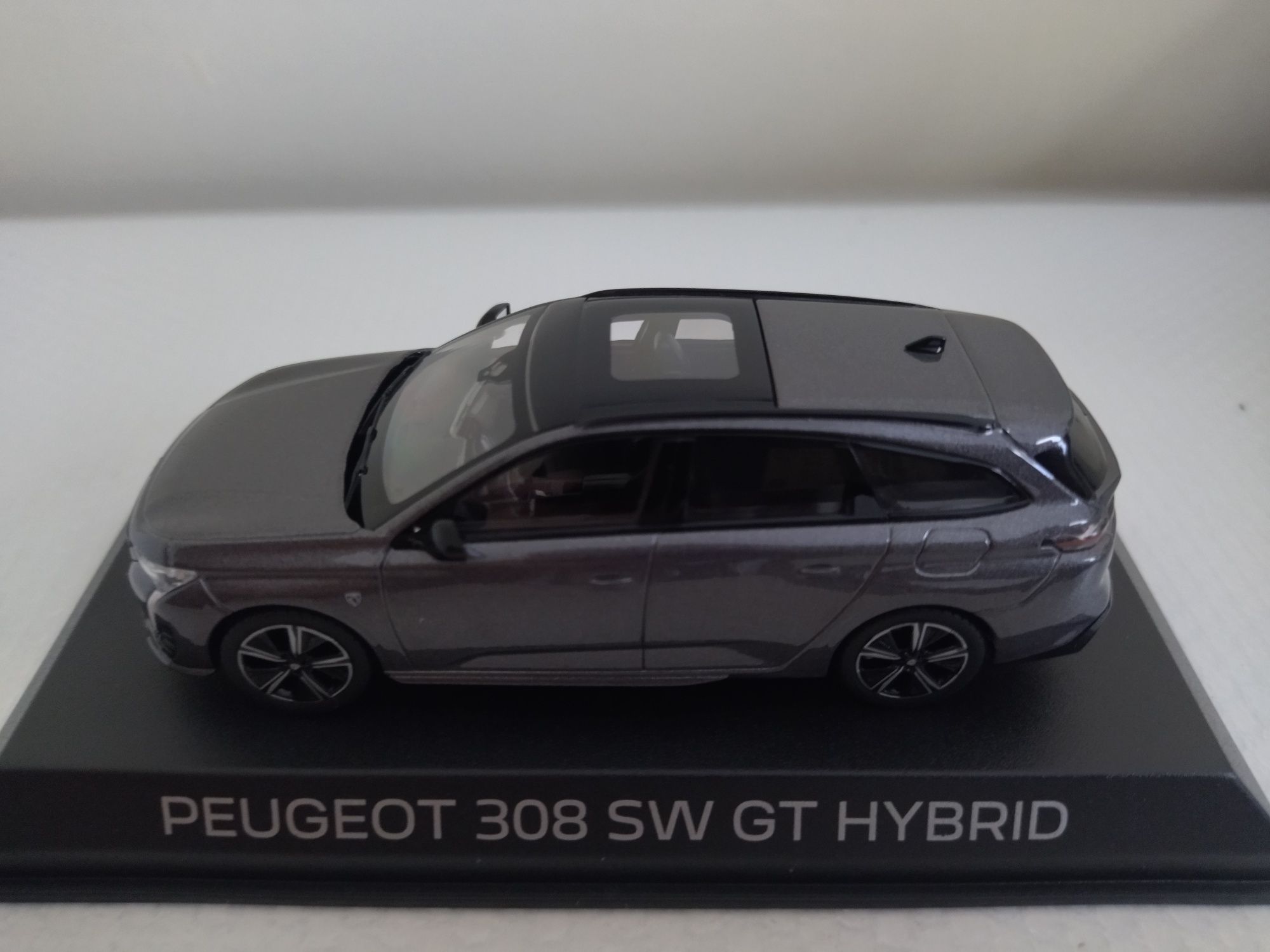 Miniatura Peugeot 308 SW GT 1/43 Nova