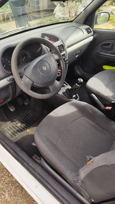 Renault Clio 3 portas