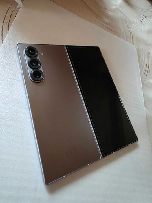 Samsung Z Fold 6  12/512