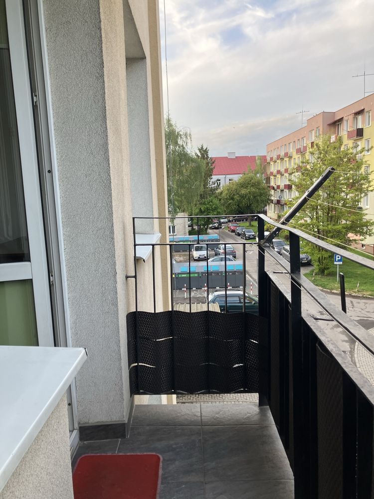 Kawalerka 30m ul. 3 maja, 2 piętro z balkon piwnica