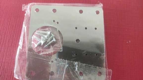 Ремонтная пластина для петель мебели, универсальная, 9*9 см