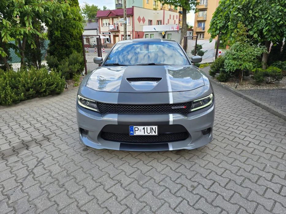 Dodge Charger DODGE CHARGER 5,7 RT Mały Przebieg Atrakcyjny Wygląd
