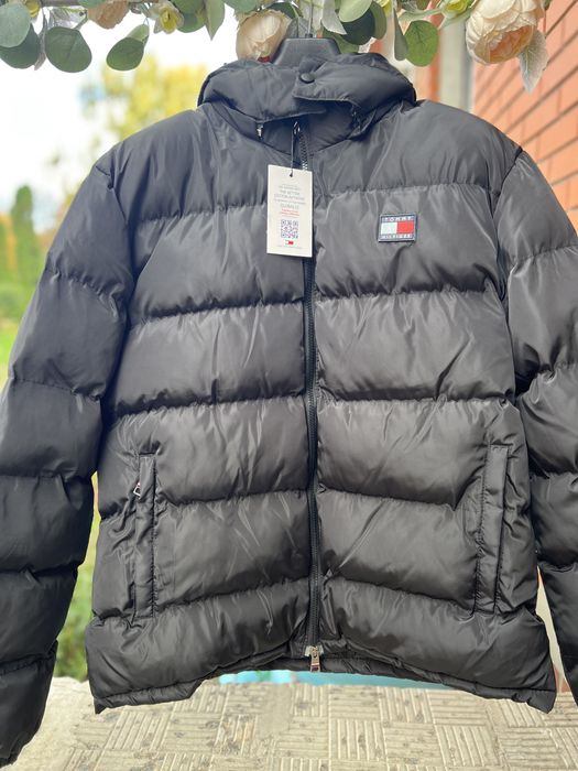 Чоловіча зимова куртка Tommy Hilfiger, чорна