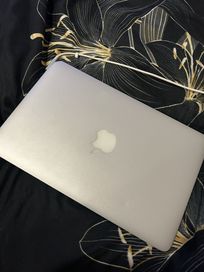 MacBook Air A 1370