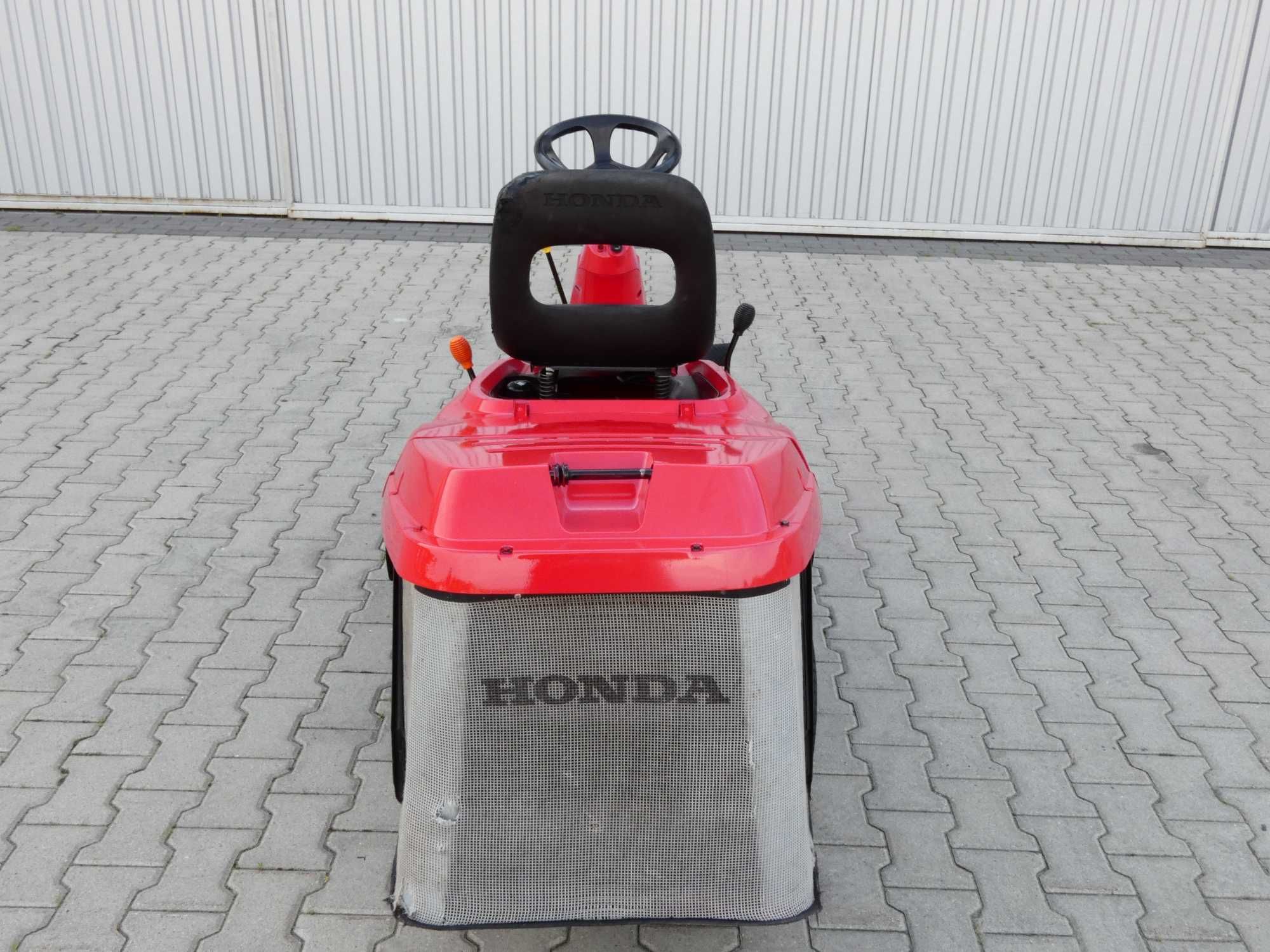 Traktorek kosiarka HONDA HF1211 Hydrostat Kosz (270601) - Baras