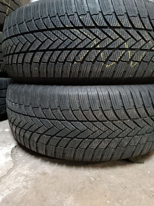 Opony Zimowe 265 60 R18 Bridgestone