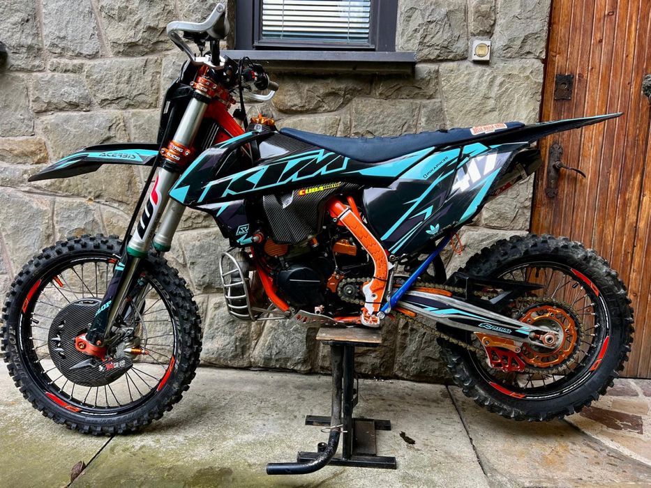 KTM EXC 300 Six Days 2019 Zarejstrowany