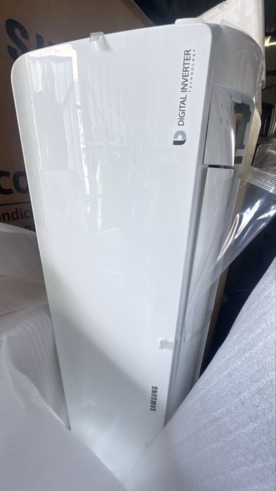 Klimatyzacja samsung 5 jednostek + jednostka centralna