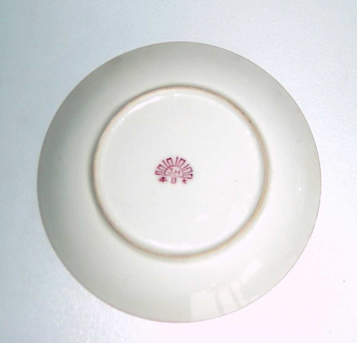 Chávena chá porcelana japonesa "casca ovo" pintada à mão - 1913/26