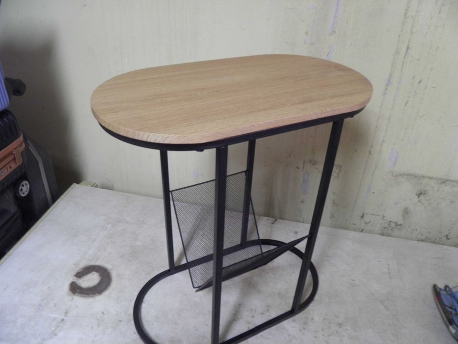 stolik na prasę konsola