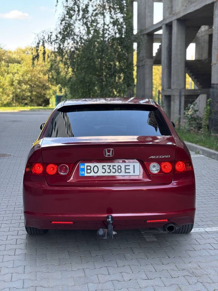 Honda Accord 2.0