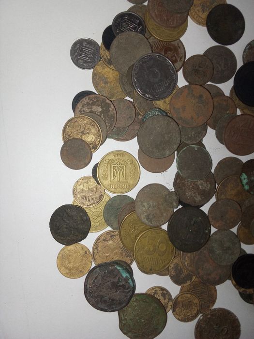 Великий лом різних монет