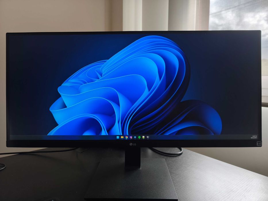 Monitor LG UltraWide 29” (29BN650) – IPS, HDR, Full HD