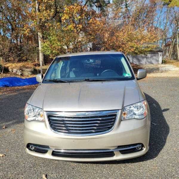 2016 Chrysler Town and Country