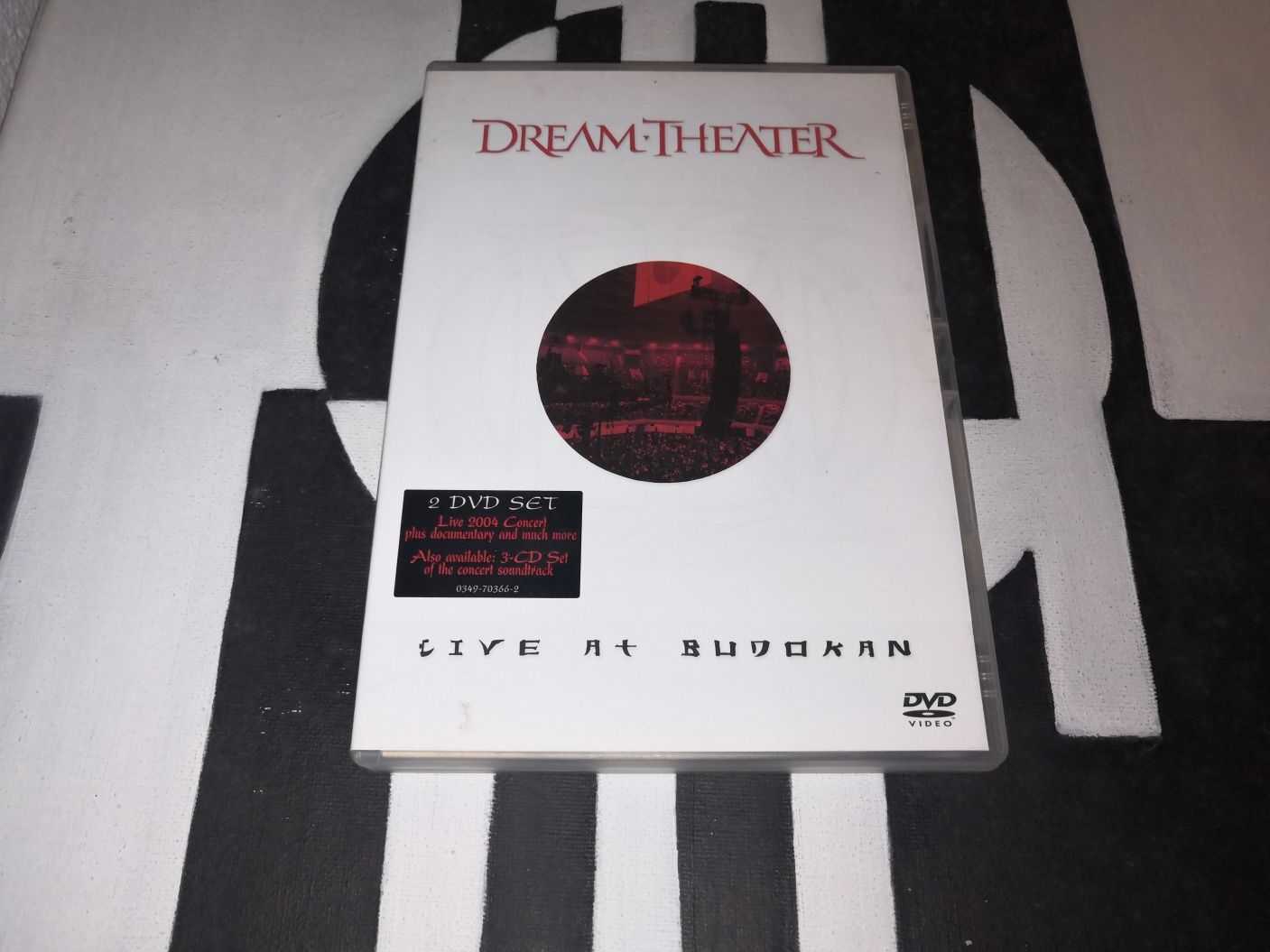 Dream Theater_Live at Budokan 2 DVDs