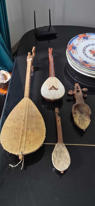 Instrument ludowy zabytek rekwizyt skansen gęśle lehuta Albania cudo