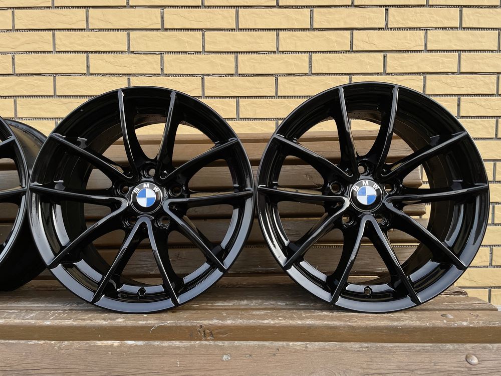 Диски Оригінал R17 5.120 ET32 ЦО72.6 Бмв f30 e90 e46 X3 X1 Т5 Т6