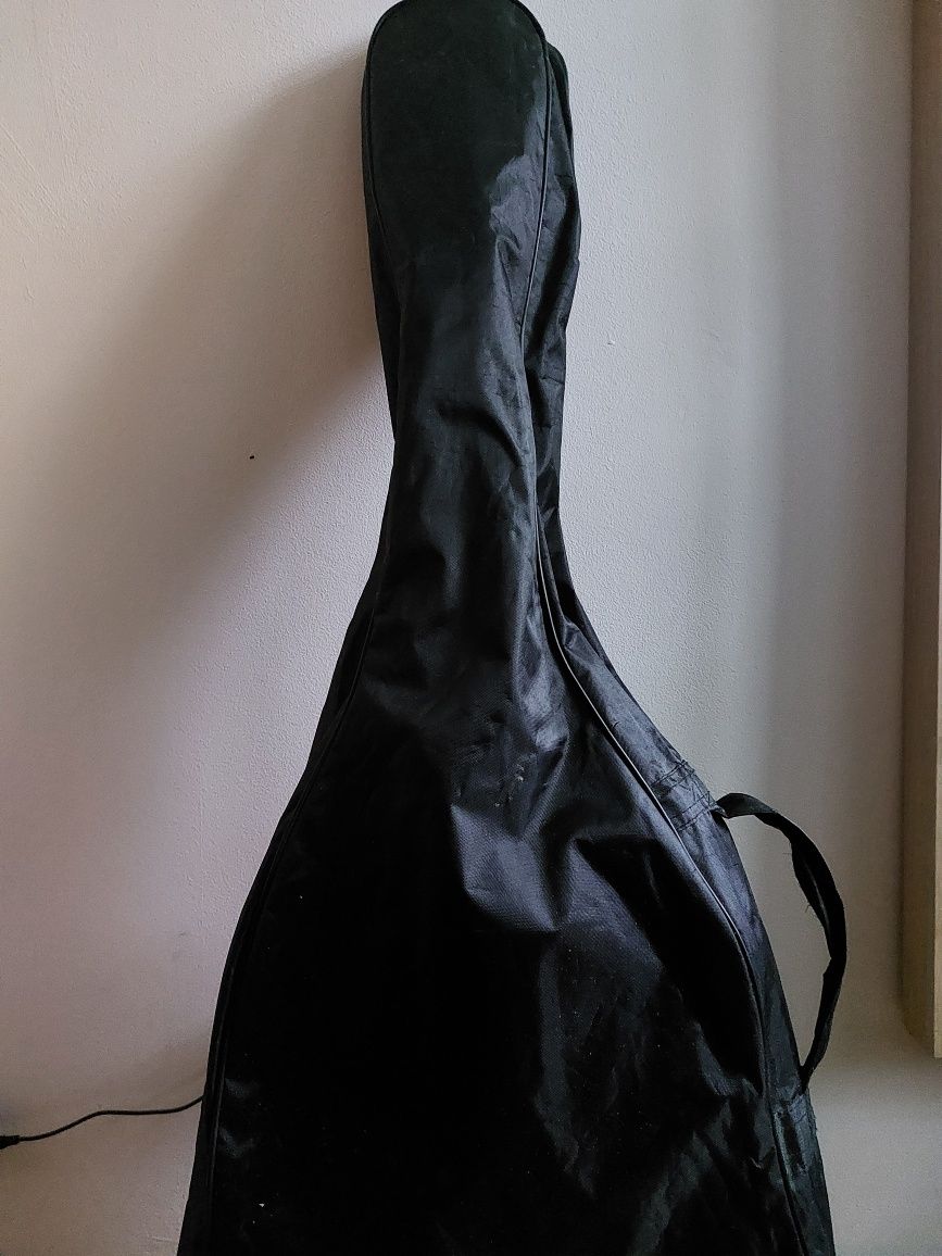 Gitara akustyczna