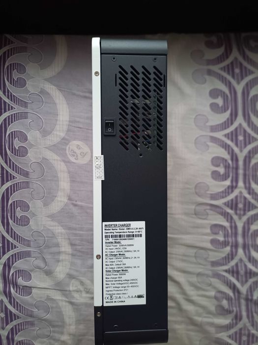 Гібридний сонячний Інвертор чистий синус Easun 24в 48в 220в 3-6кВт